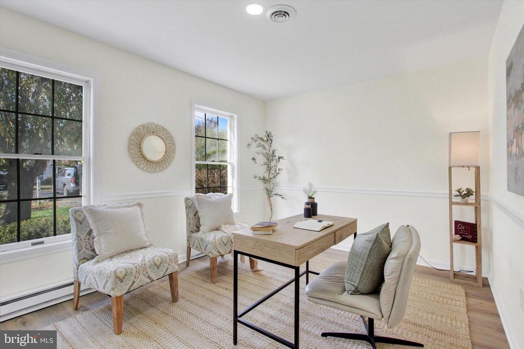 871 SHERMAN DRIVE