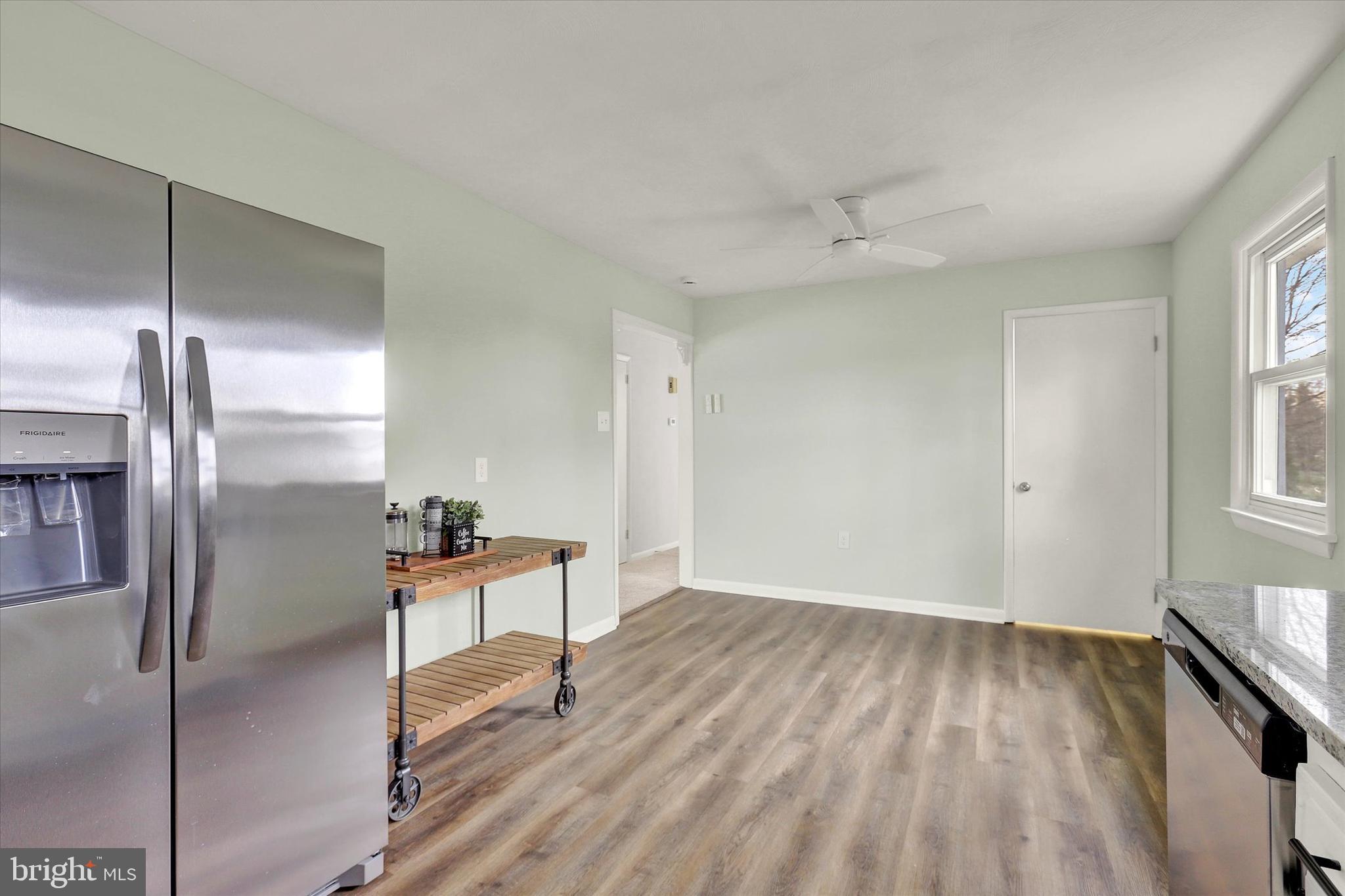 1370 3RD AVENUE