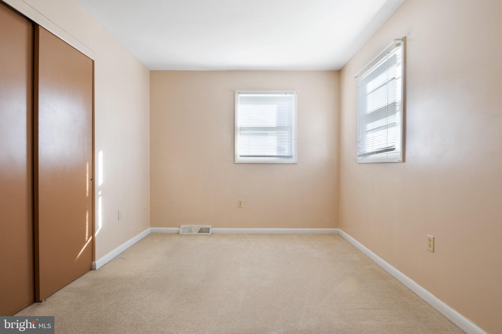 252 N CLINTON STREET