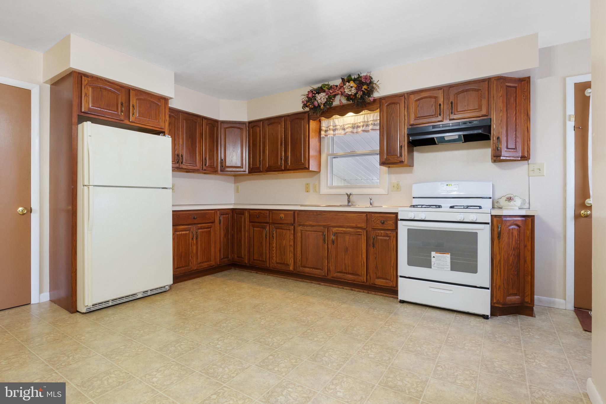 252 N CLINTON STREET