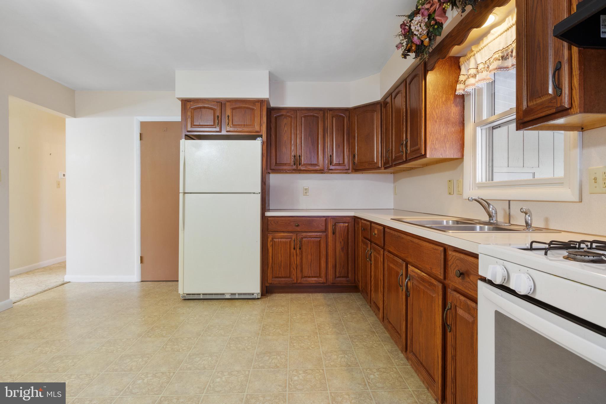 252 N CLINTON STREET