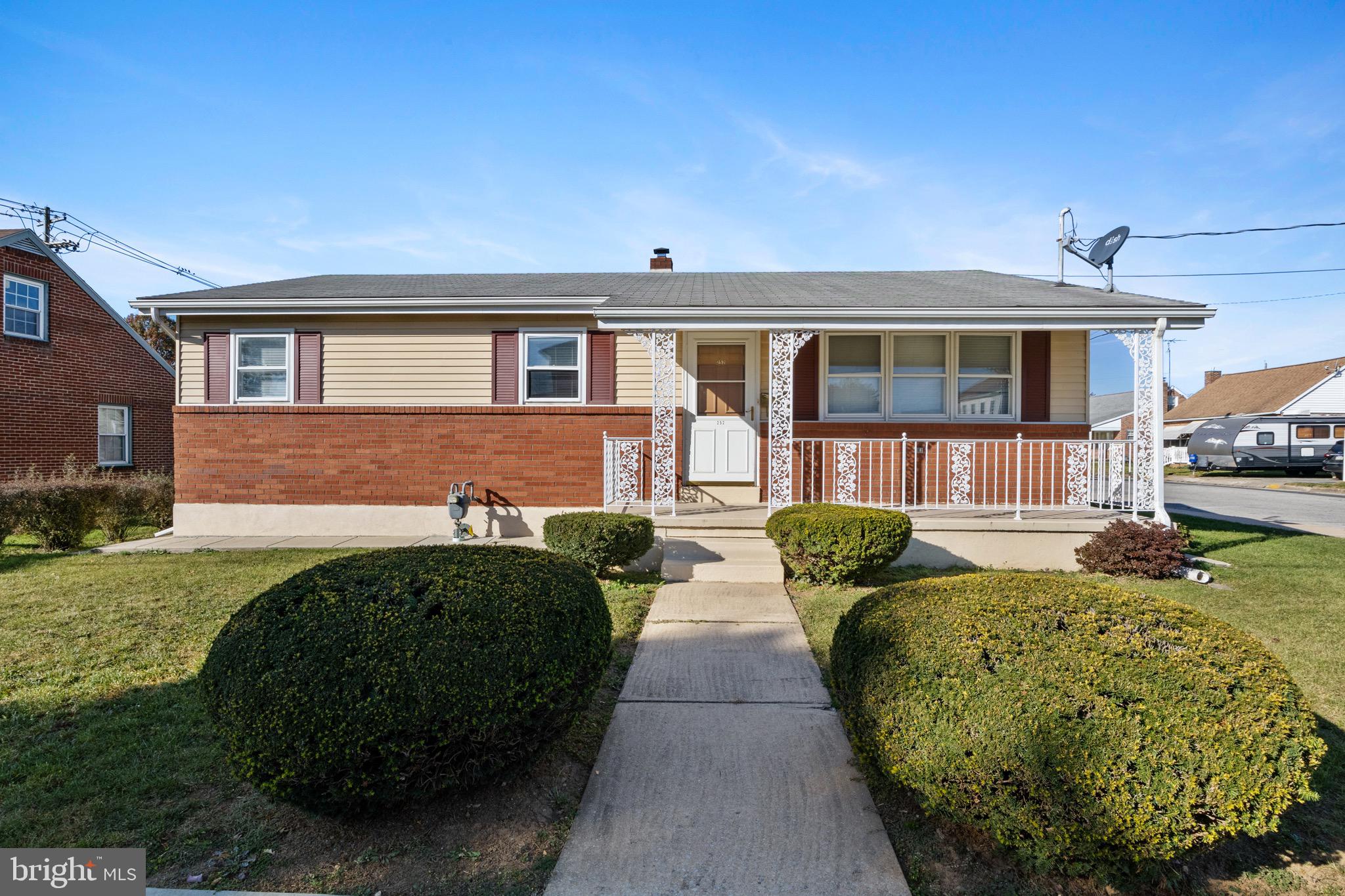 252 N CLINTON STREET