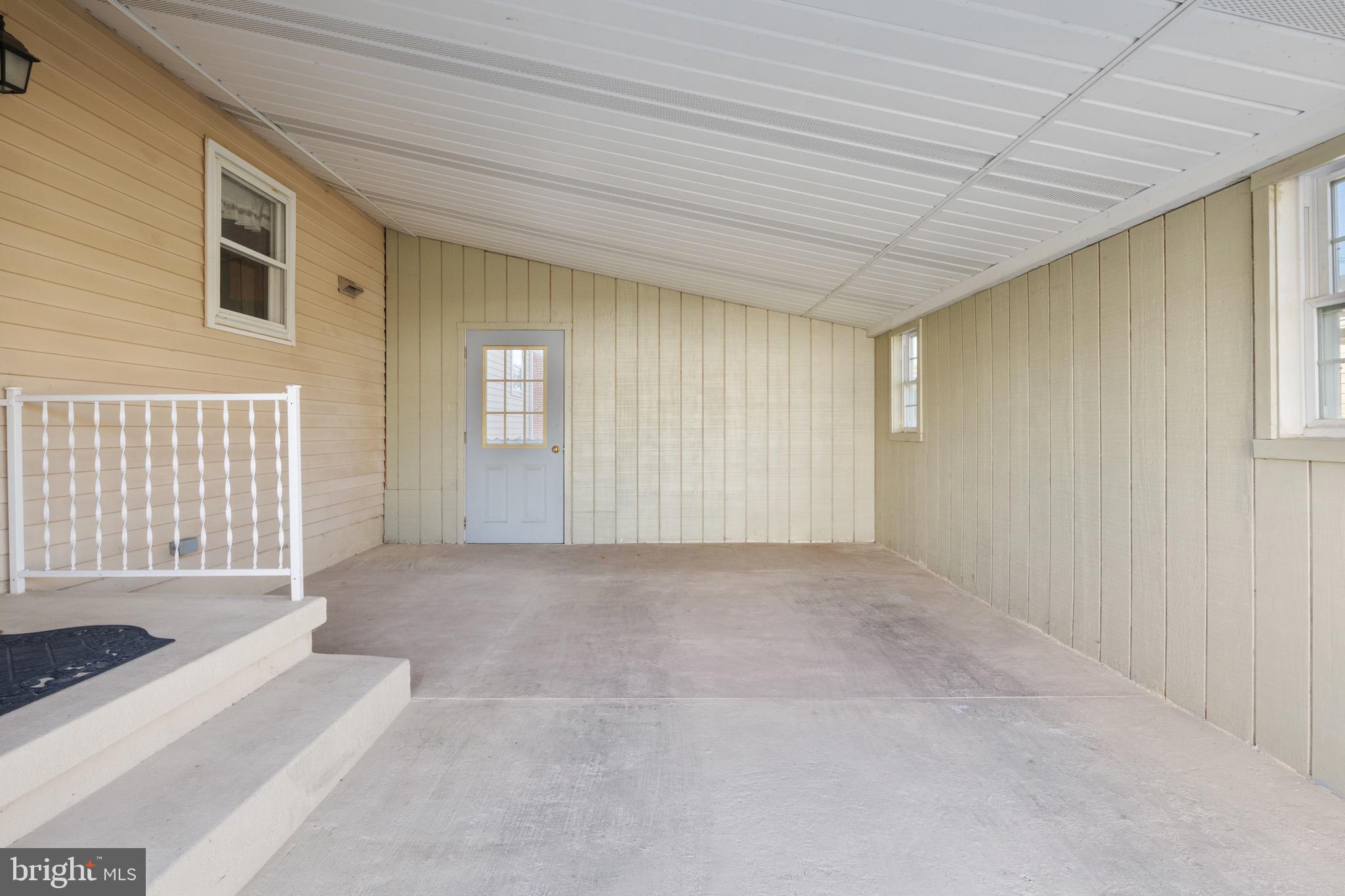 252 N CLINTON STREET