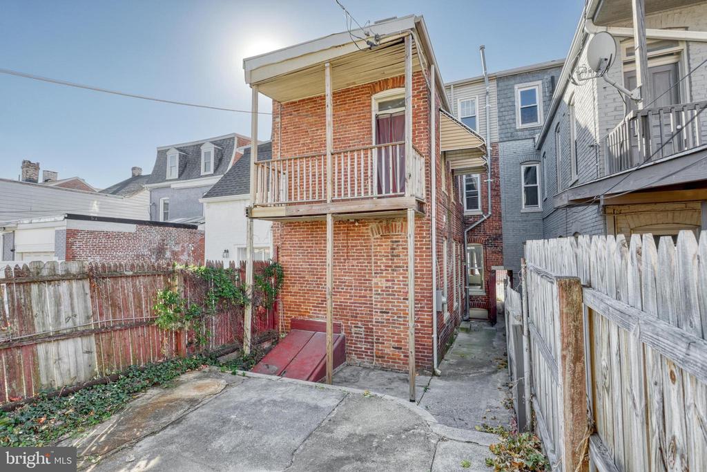 51 N PENN STREET
