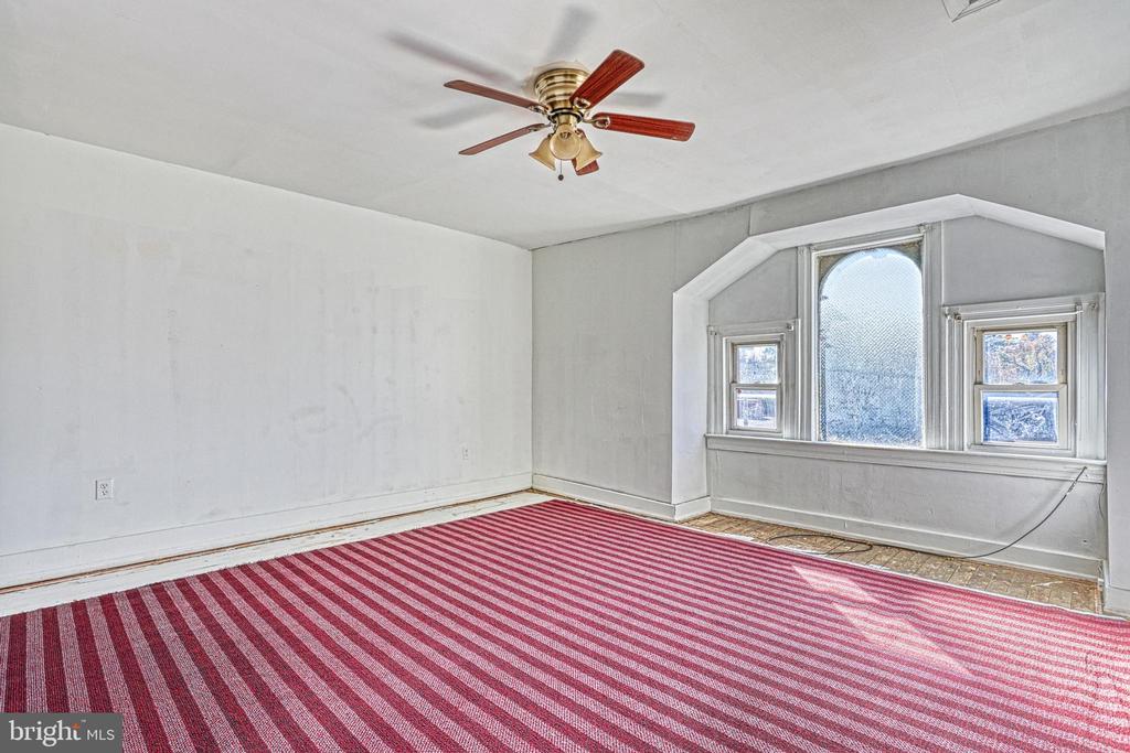 51 N PENN STREET