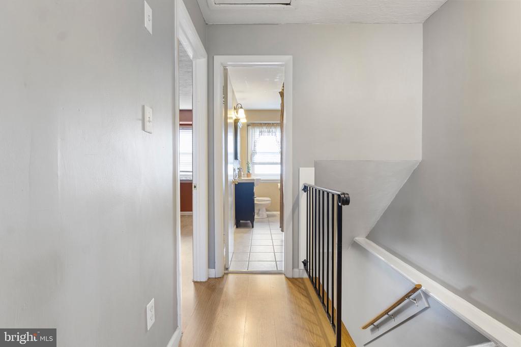 729 HARDWICK PLACE