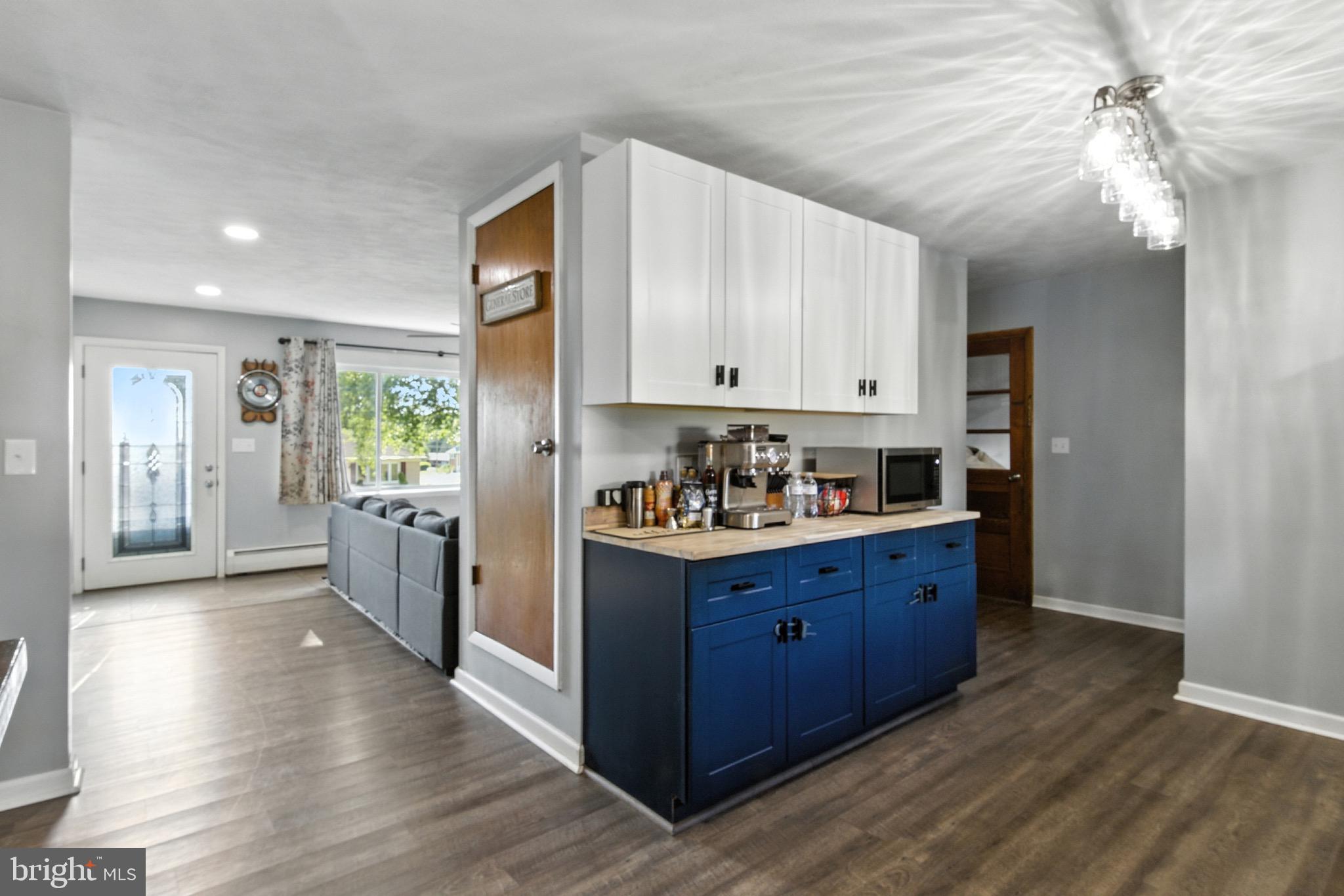 2925 STARFIRE DRIVE