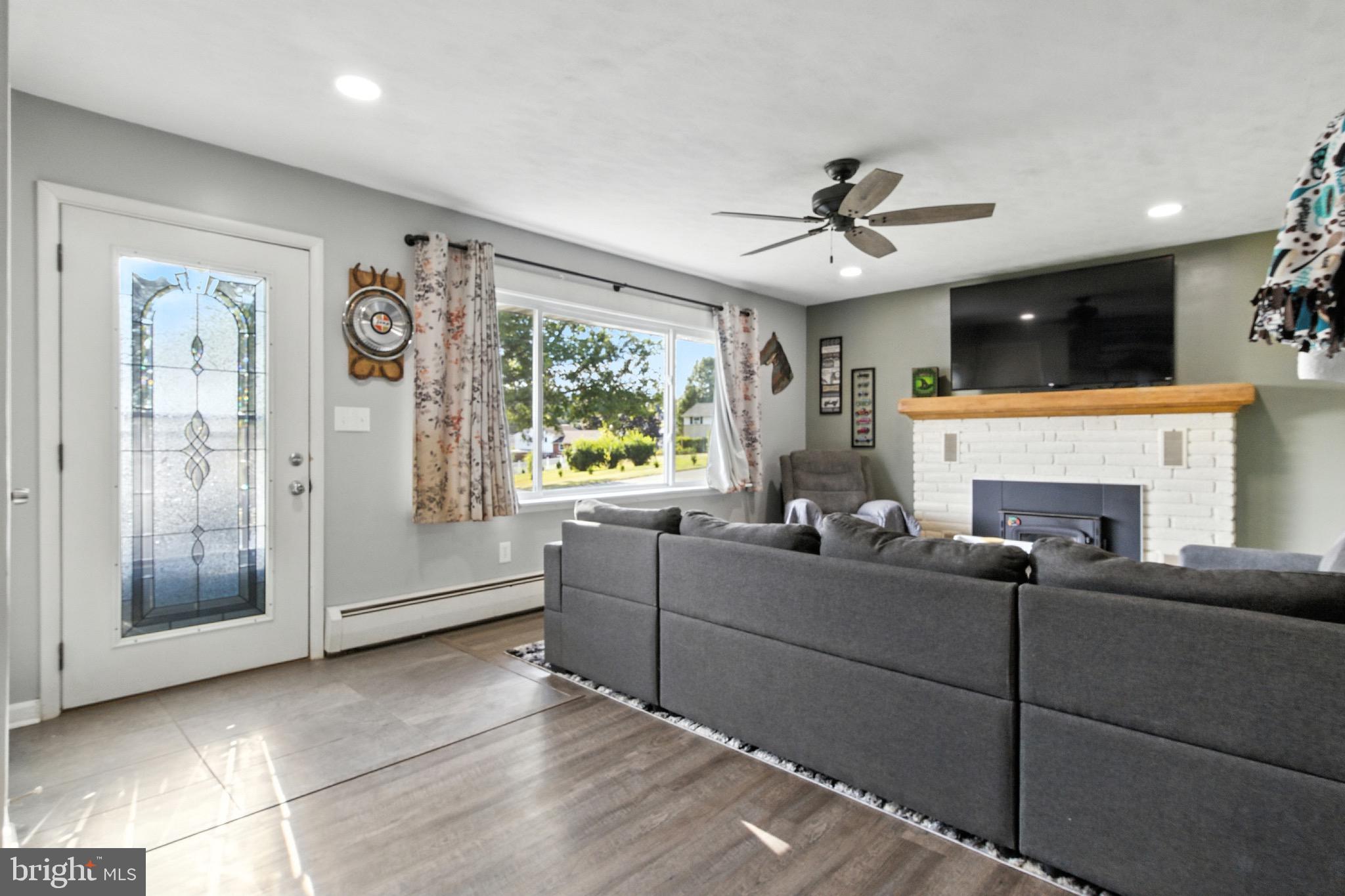 2925 STARFIRE DRIVE