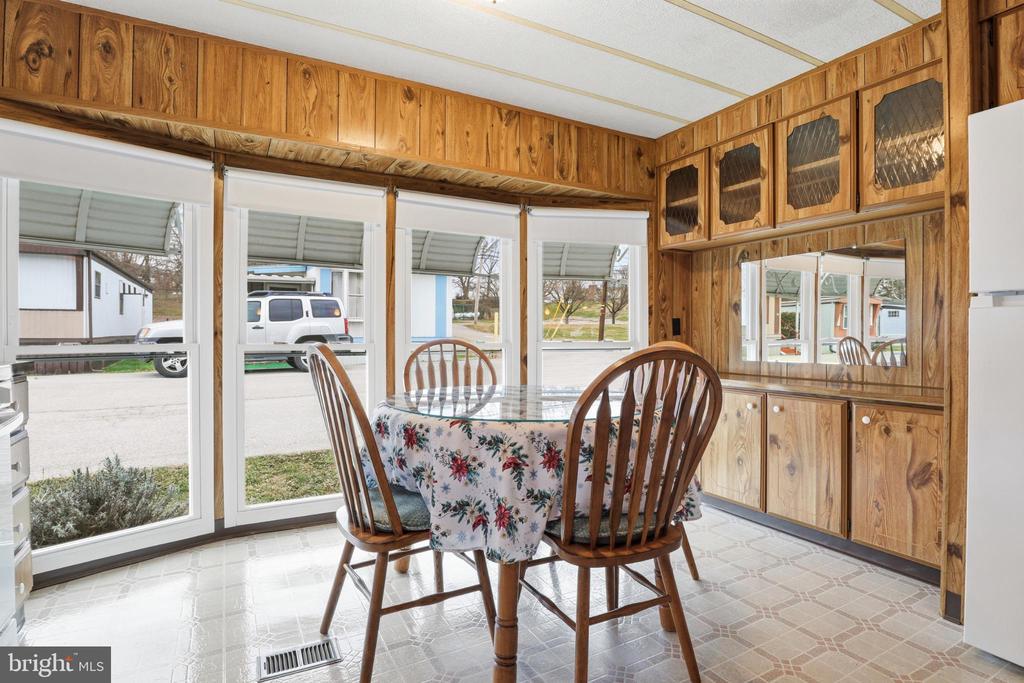 3715 STONY BROOK DRIVE 10