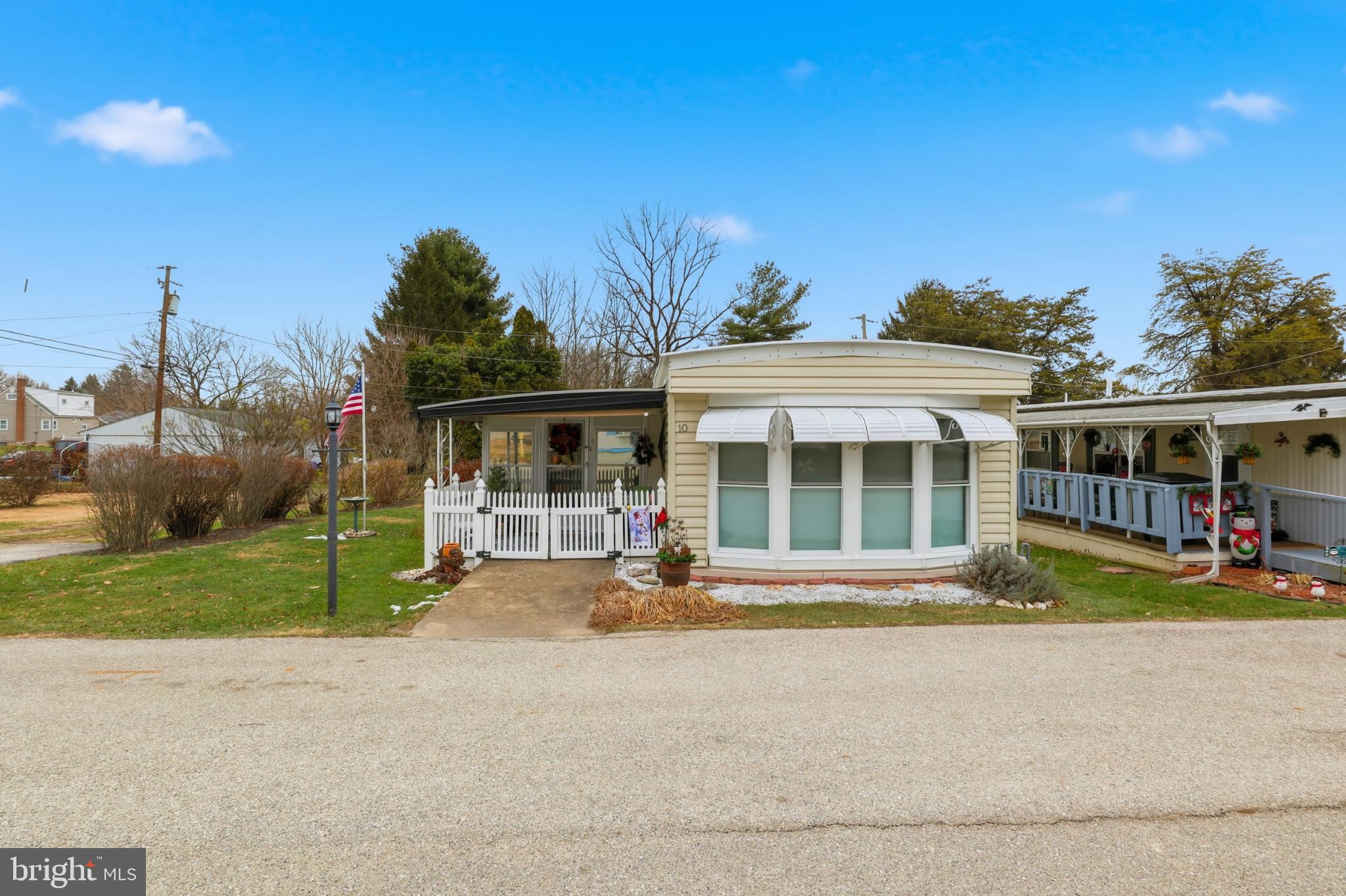 3715 STONY BROOK DRIVE 10