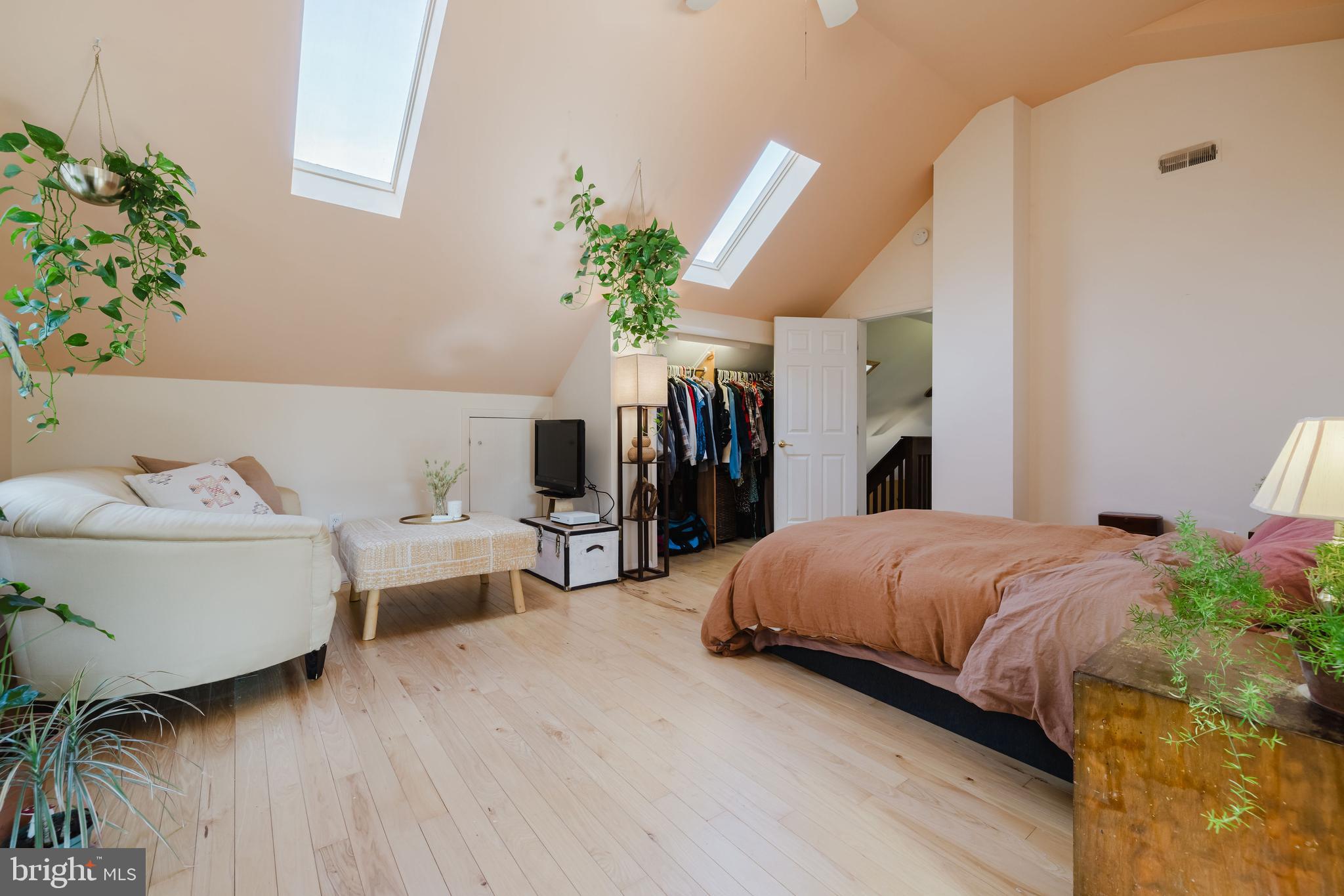 1568 DEER CREEK ROAD