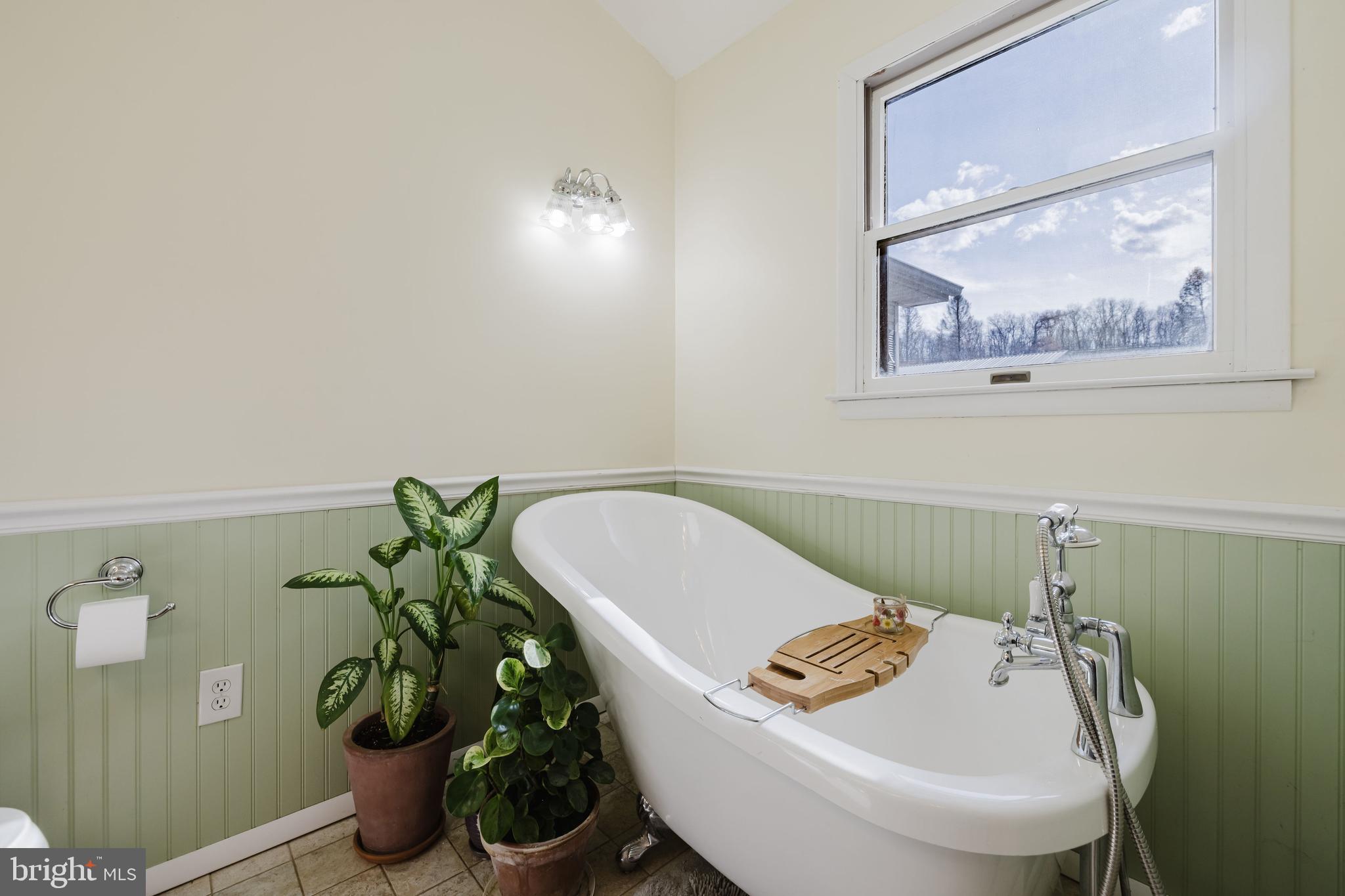 1568 DEER CREEK ROAD