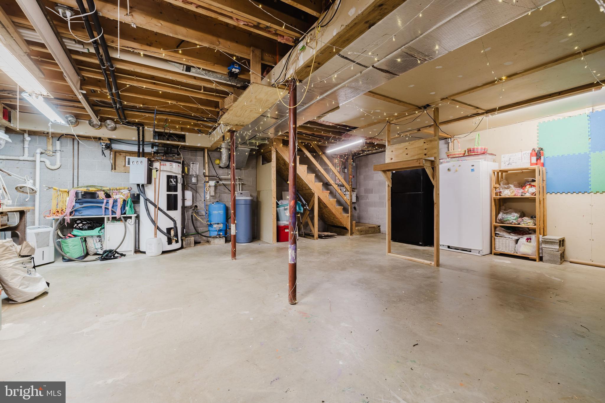 1568 DEER CREEK ROAD