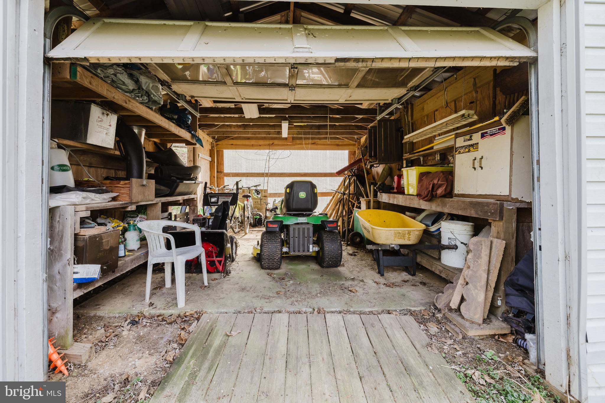 1568 DEER CREEK ROAD