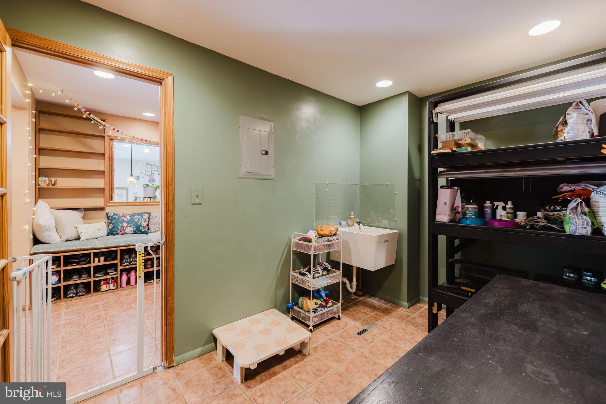 1568 DEER CREEK ROAD