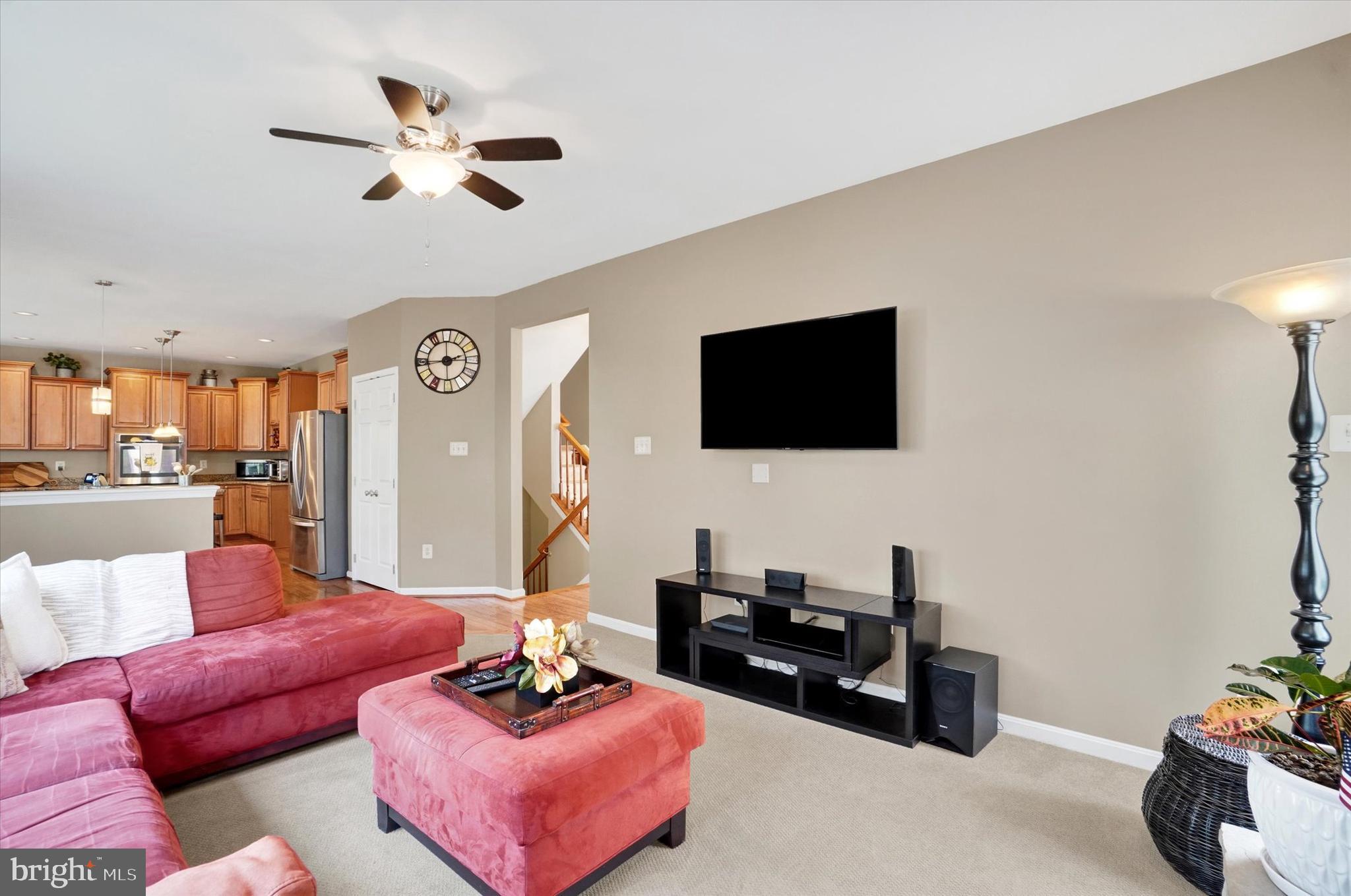 1015 NUGENT WAY