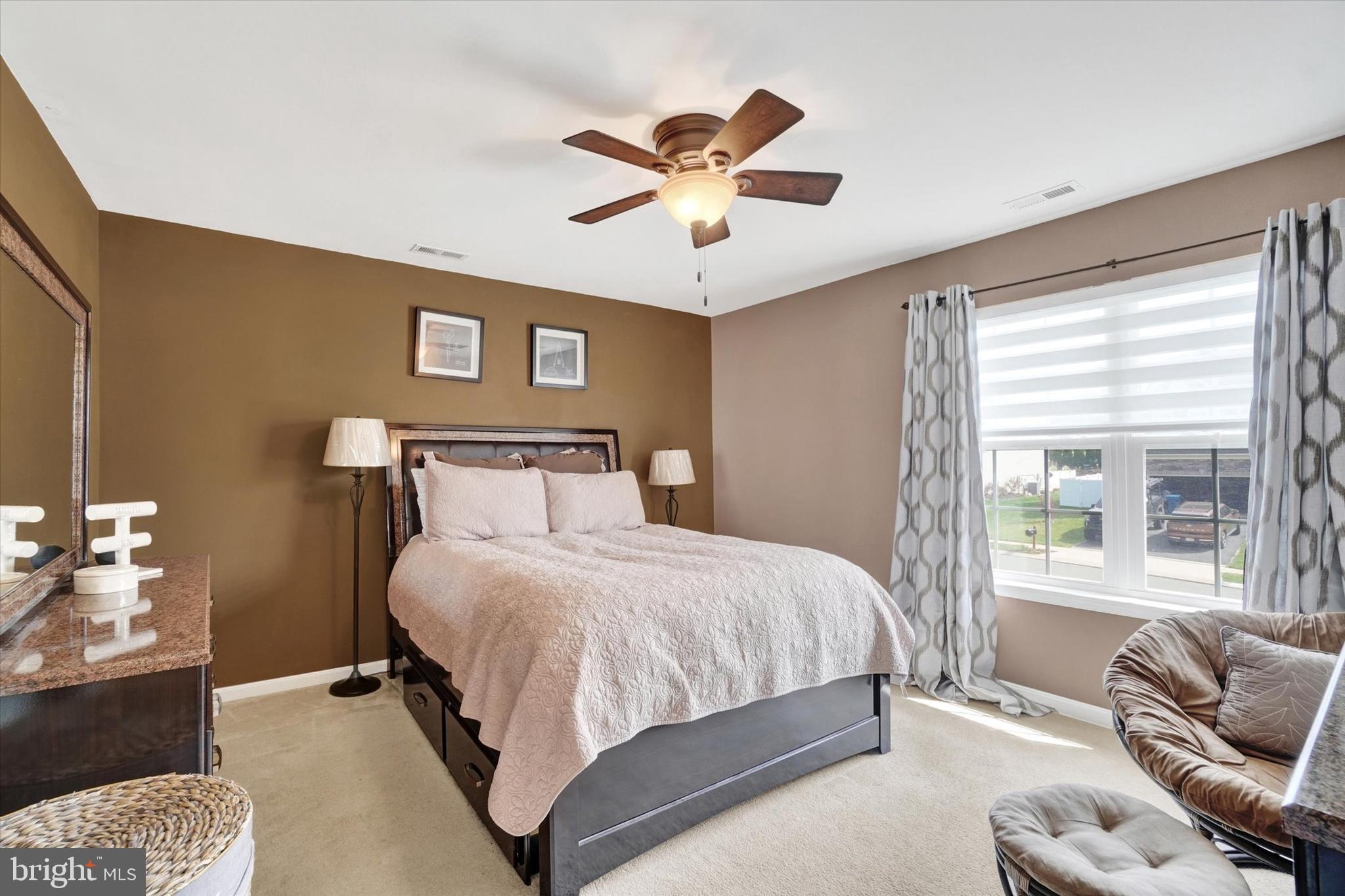 1015 NUGENT WAY