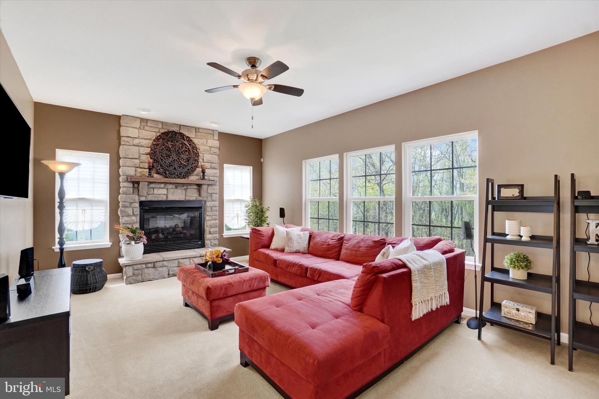 1015 NUGENT WAY