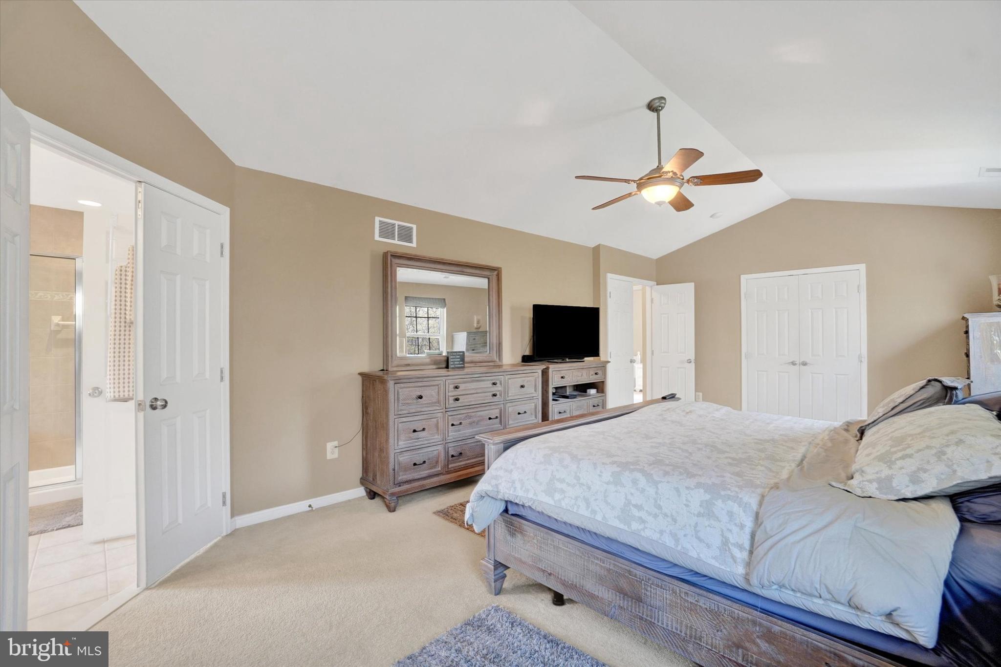 1015 NUGENT WAY