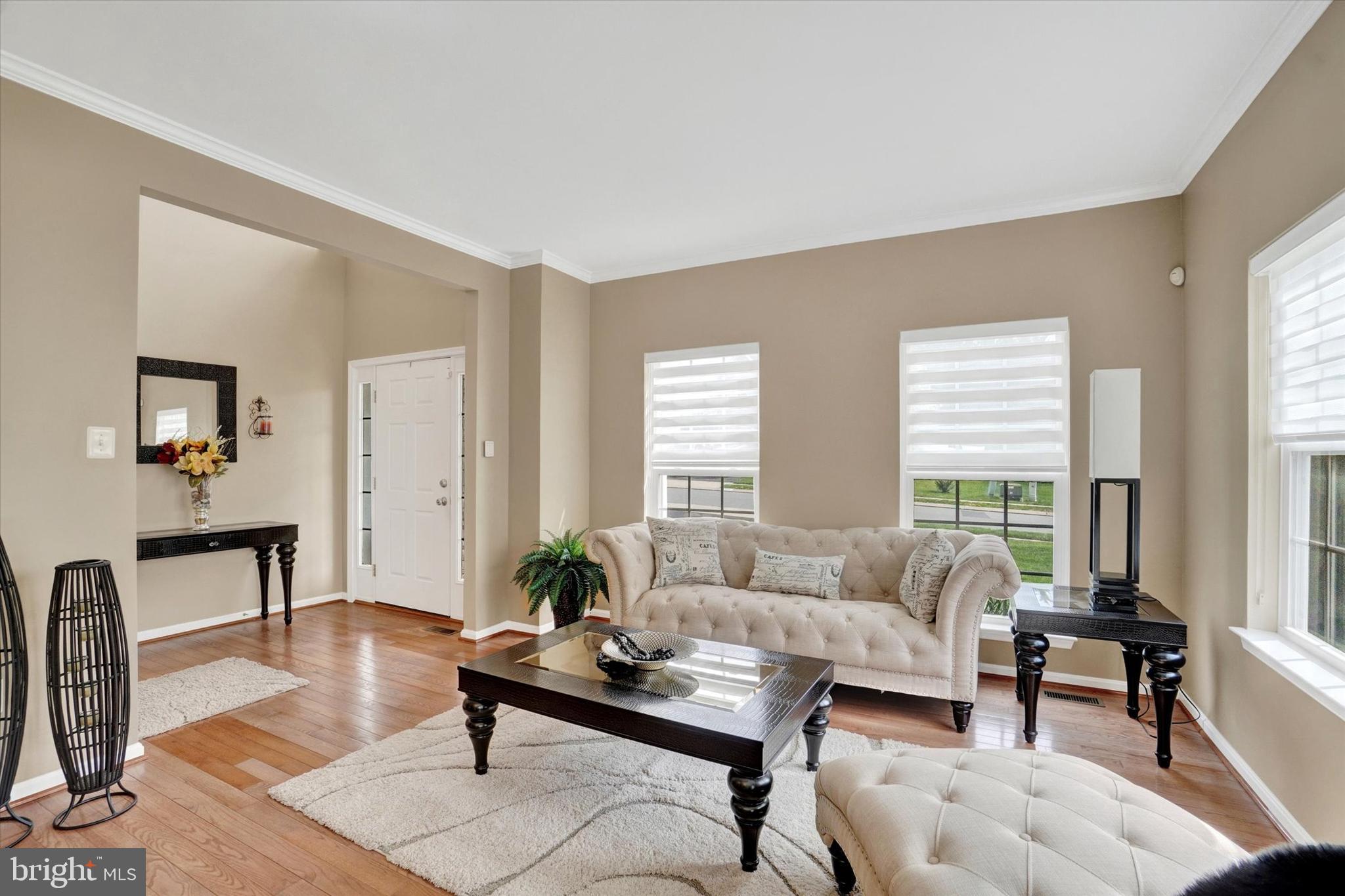 1015 NUGENT WAY