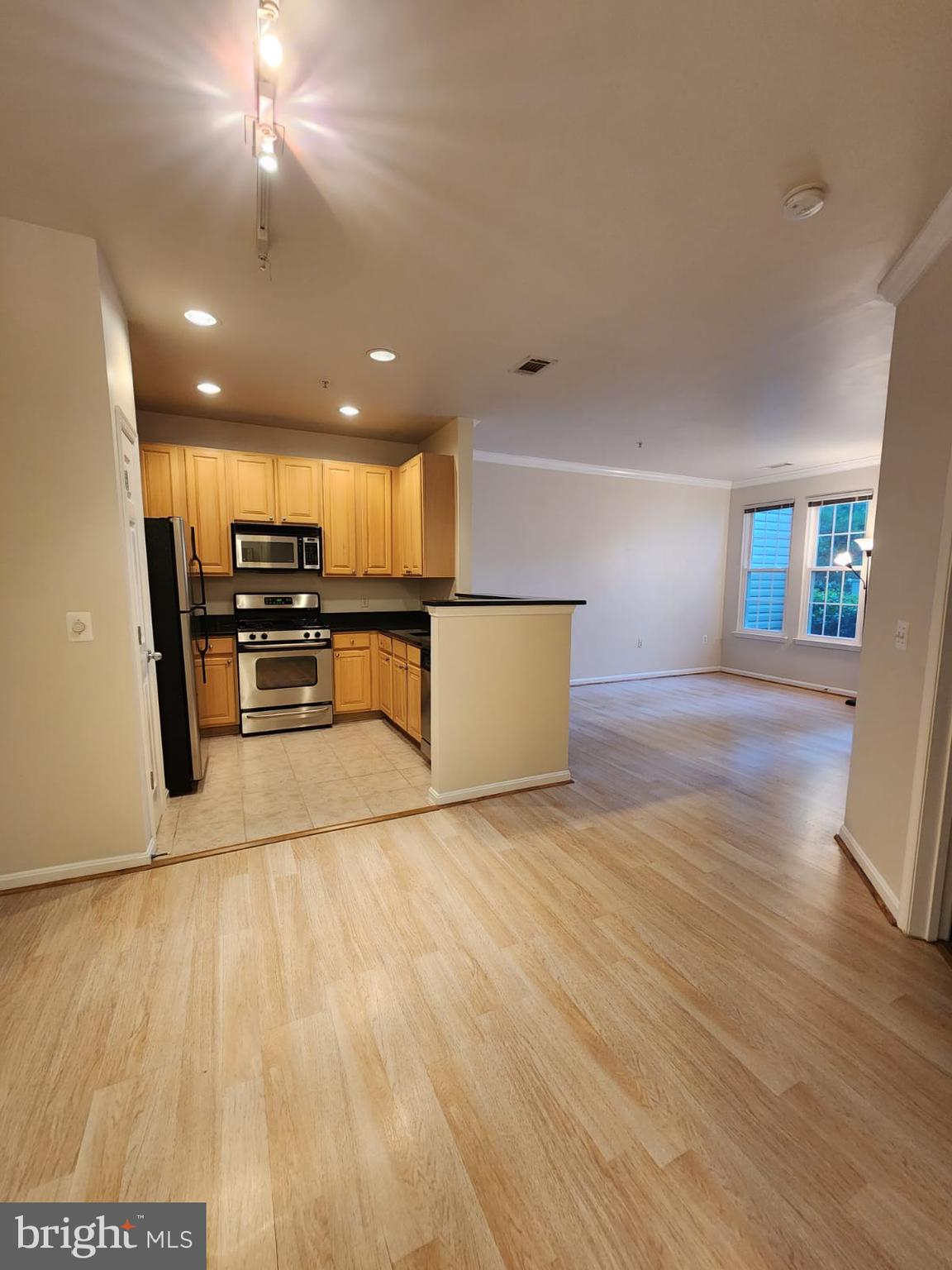 2301 25TH STREET S 4-108