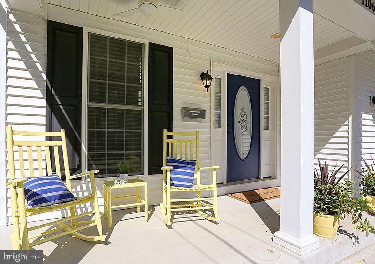 1106 S EMERSON STREET