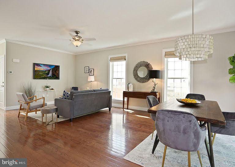 1106 S EMERSON STREET