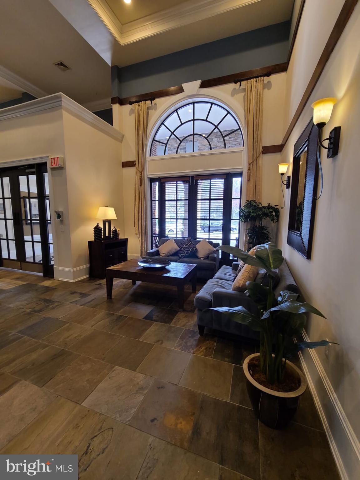 2301 25TH STREET S 4-208