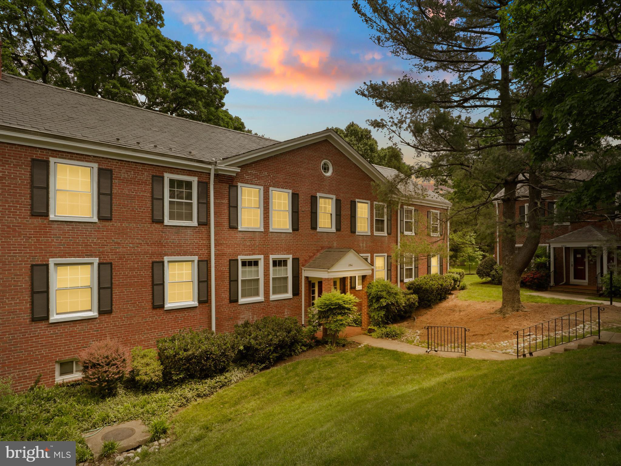 2941 S COLUMBUS STREET B2