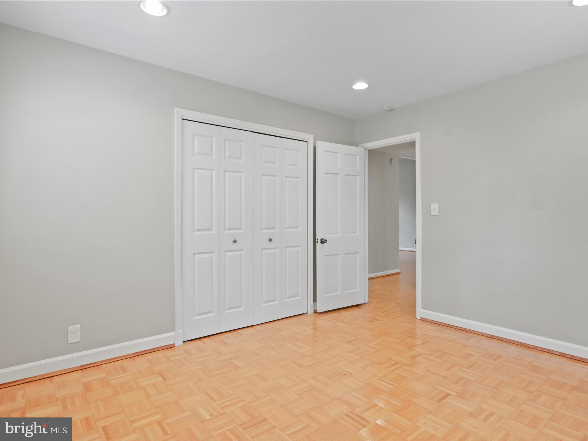 2941 S COLUMBUS STREET B2