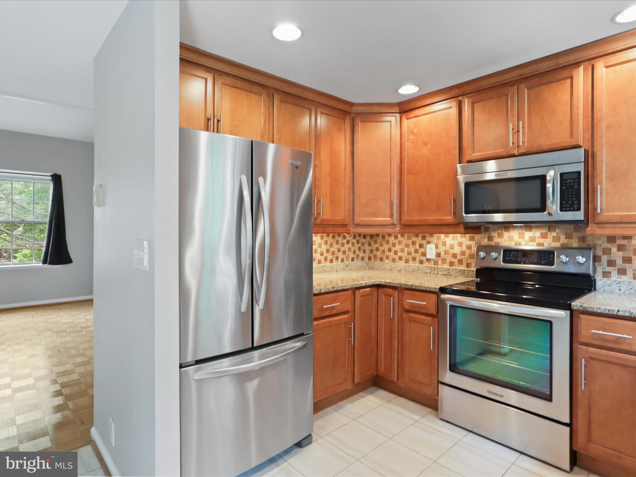 2941 S COLUMBUS STREET B2