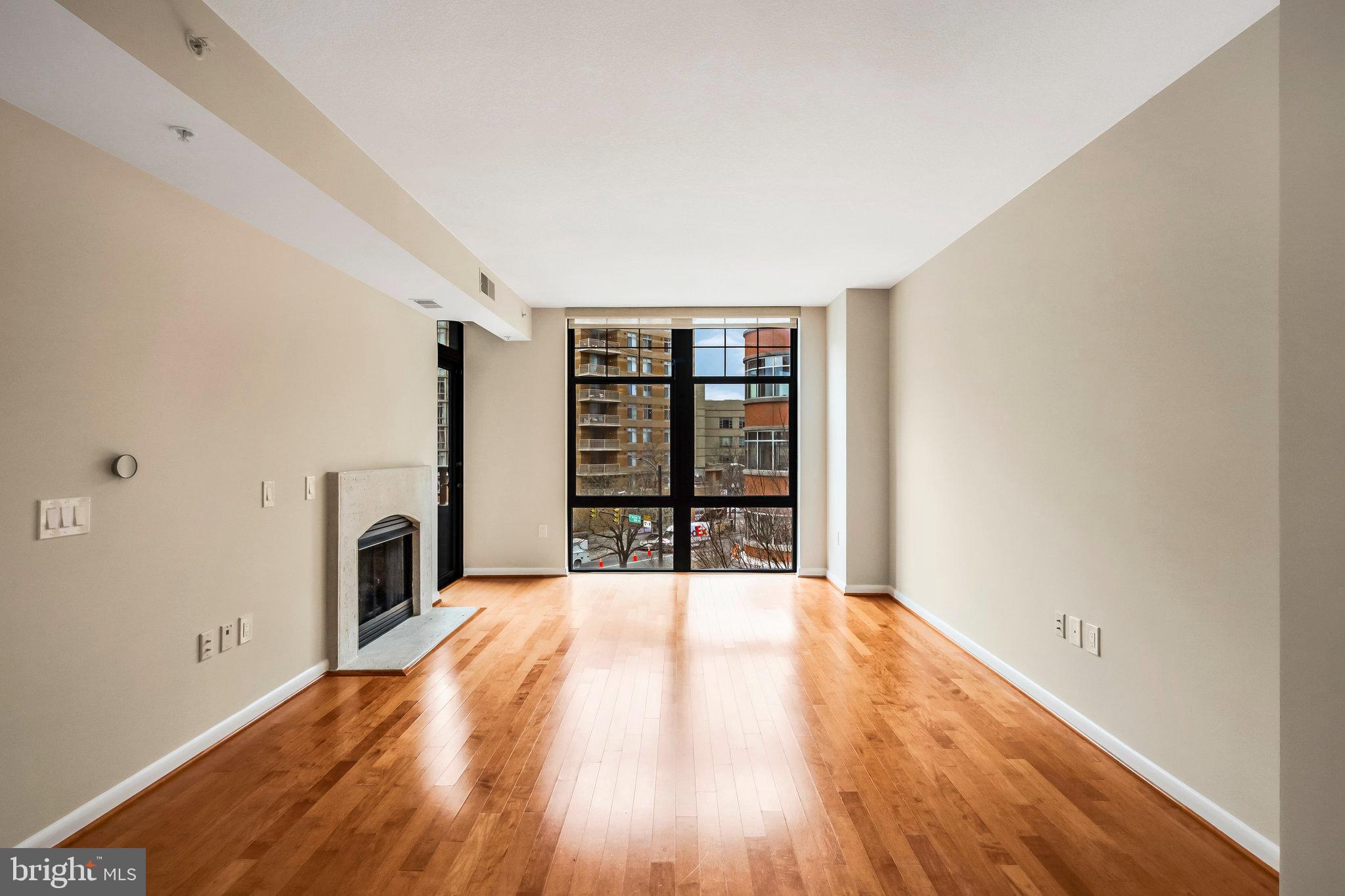 1021 N GARFIELD STREET 446