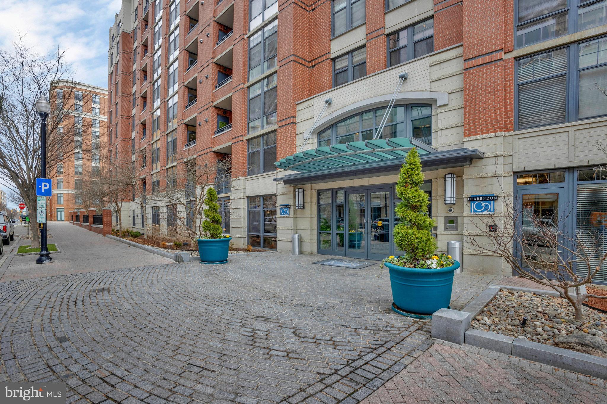 1021 N GARFIELD STREET 446