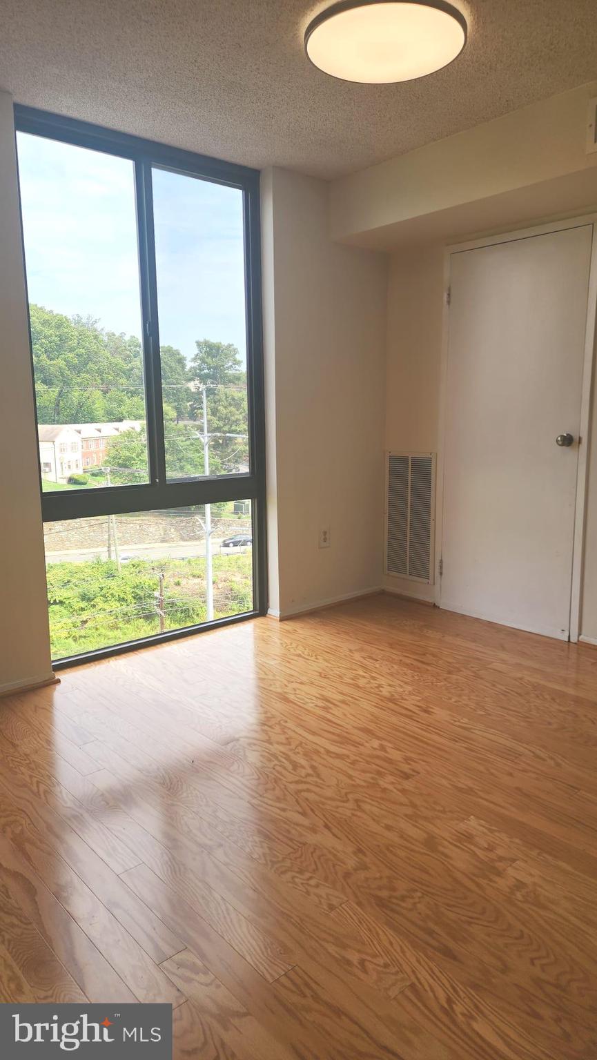 4500 S FOUR MILE RUN DRIVE 829