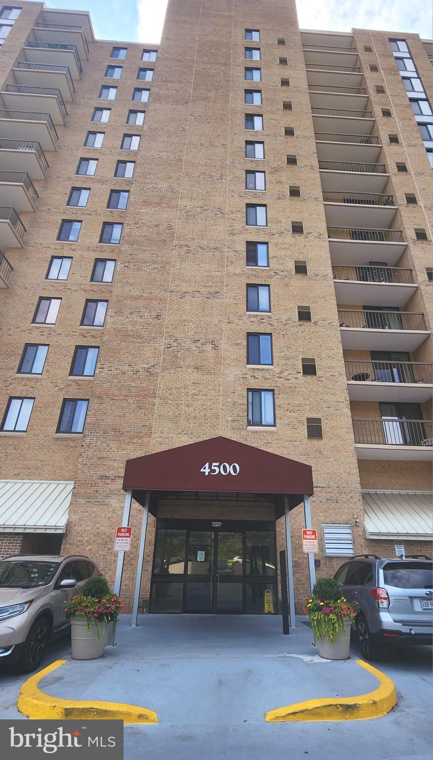 4500 S FOUR MILE RUN DRIVE 829