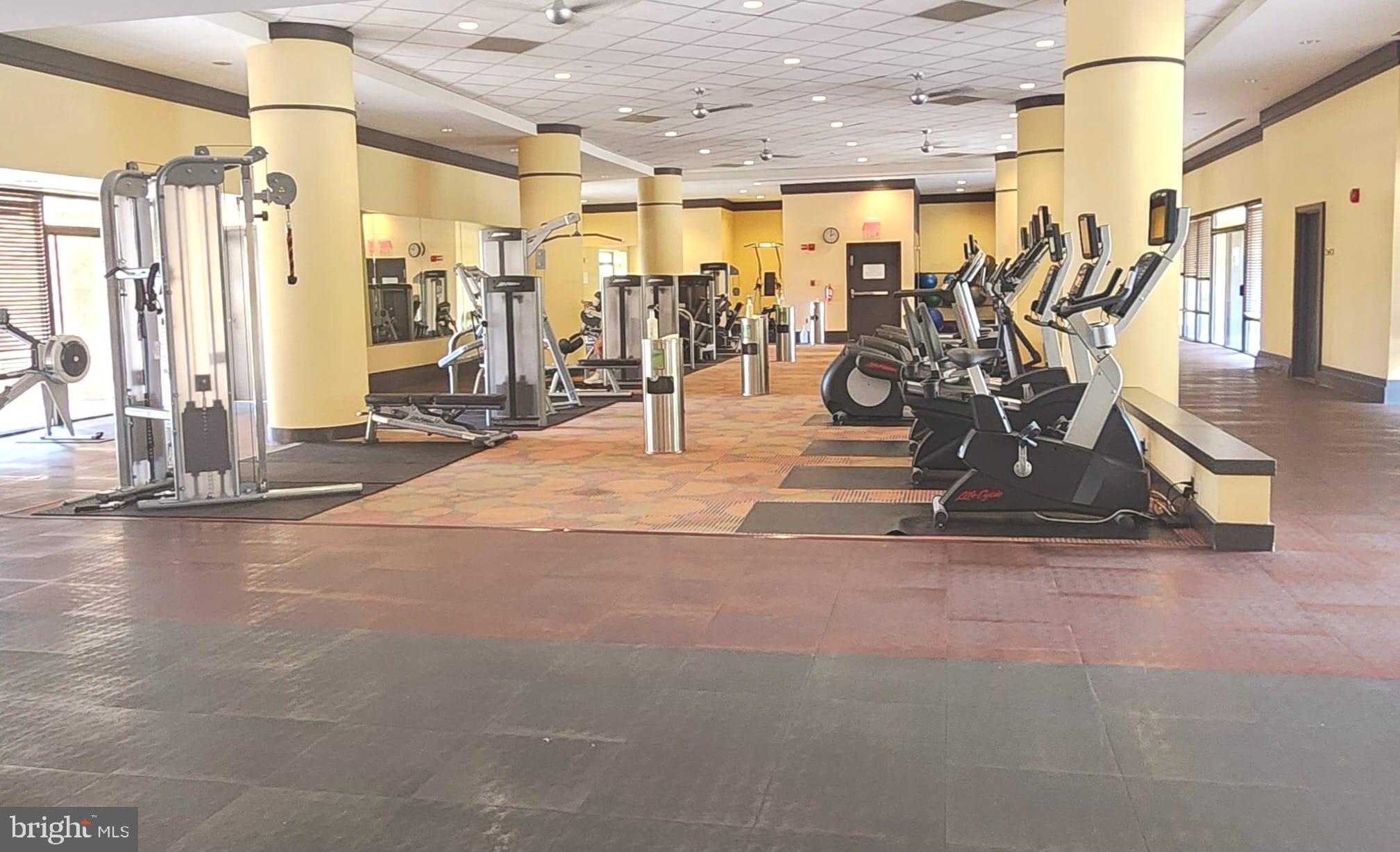 4500 S FOUR MILE RUN DRIVE 829