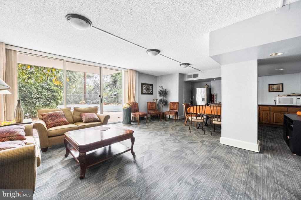 1515 S ARLINGTON RIDGE ROAD 303