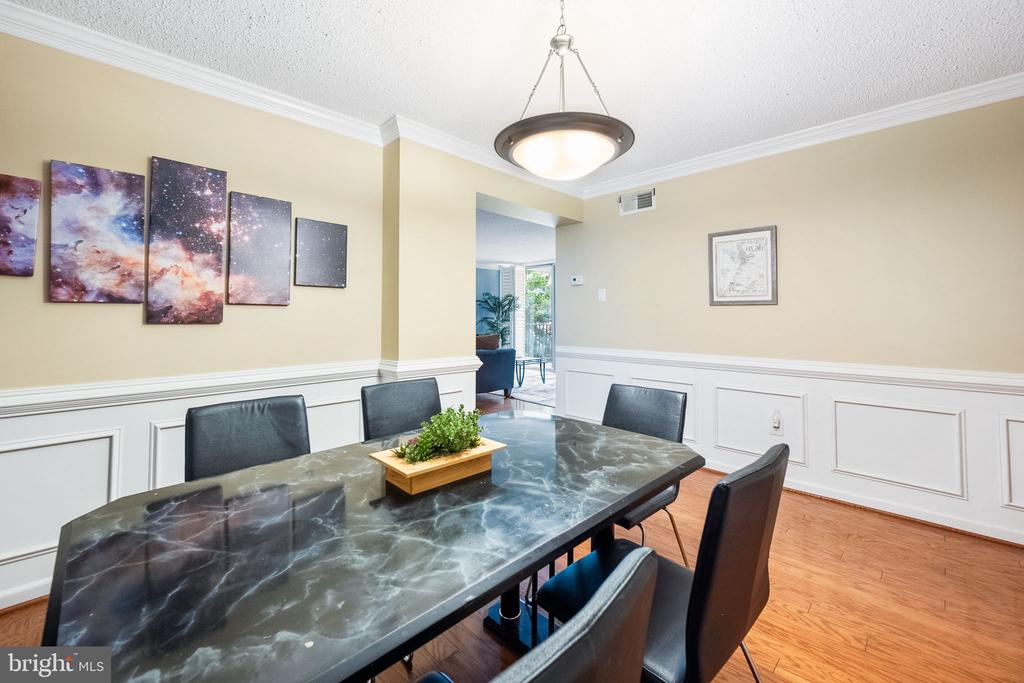 1515 S ARLINGTON RIDGE ROAD 303