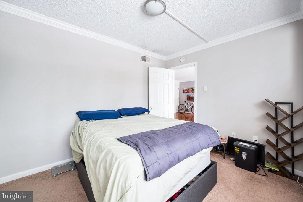 1515 S ARLINGTON RIDGE ROAD 303