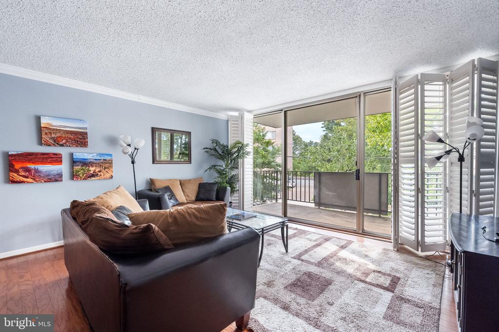 1515 S ARLINGTON RIDGE ROAD 303