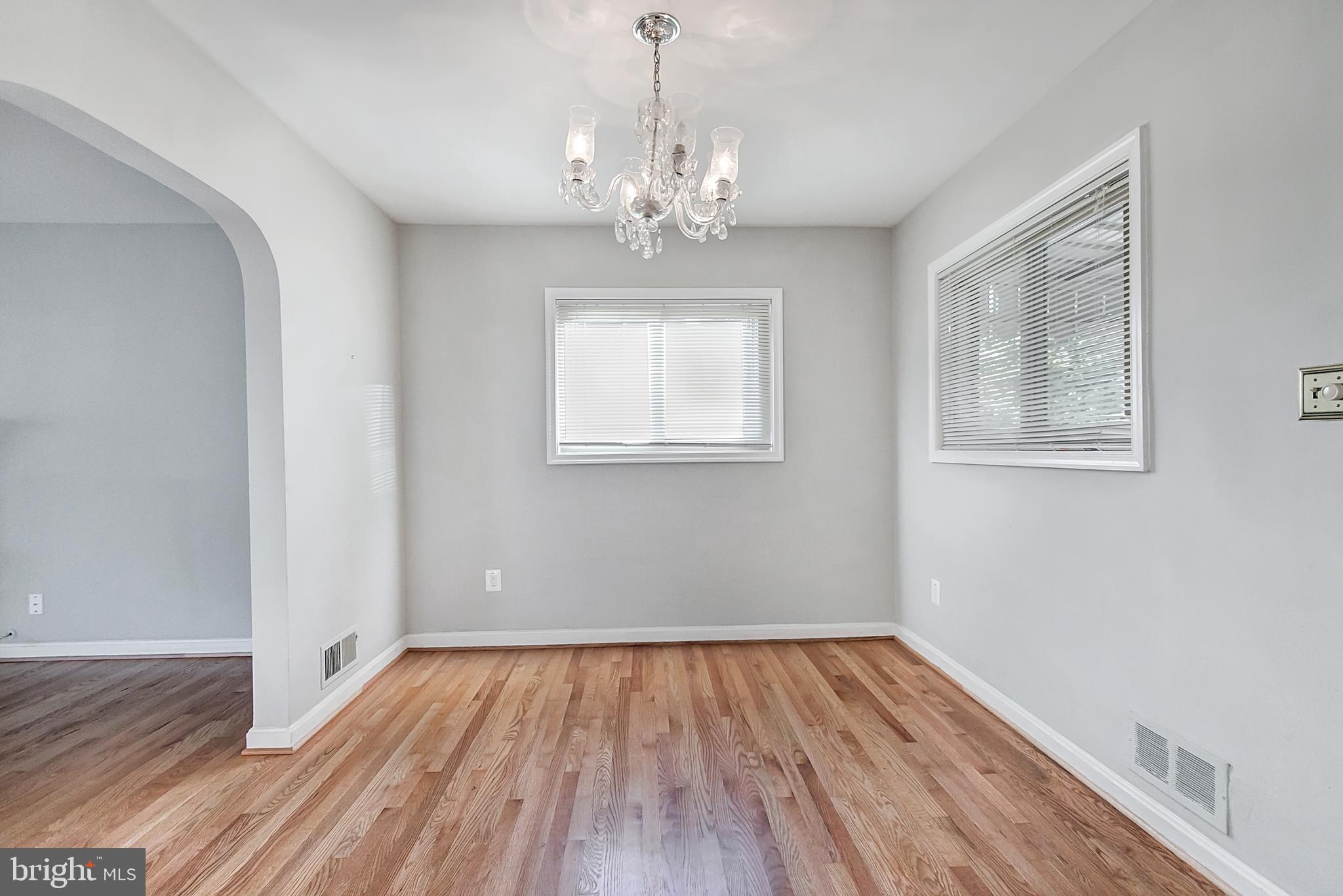 6563 WILLIAMSBURG BOULEVARD