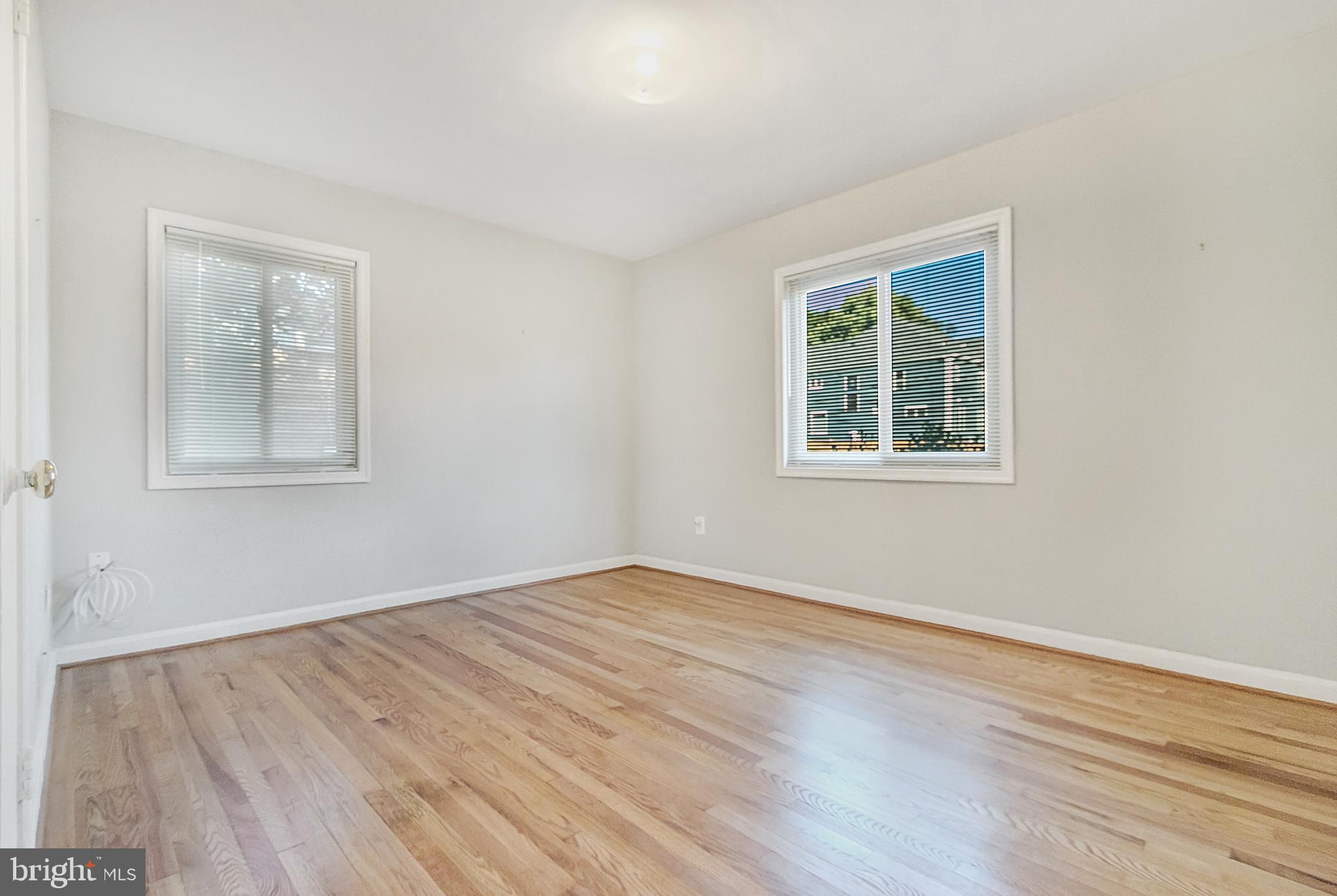 6563 WILLIAMSBURG BOULEVARD