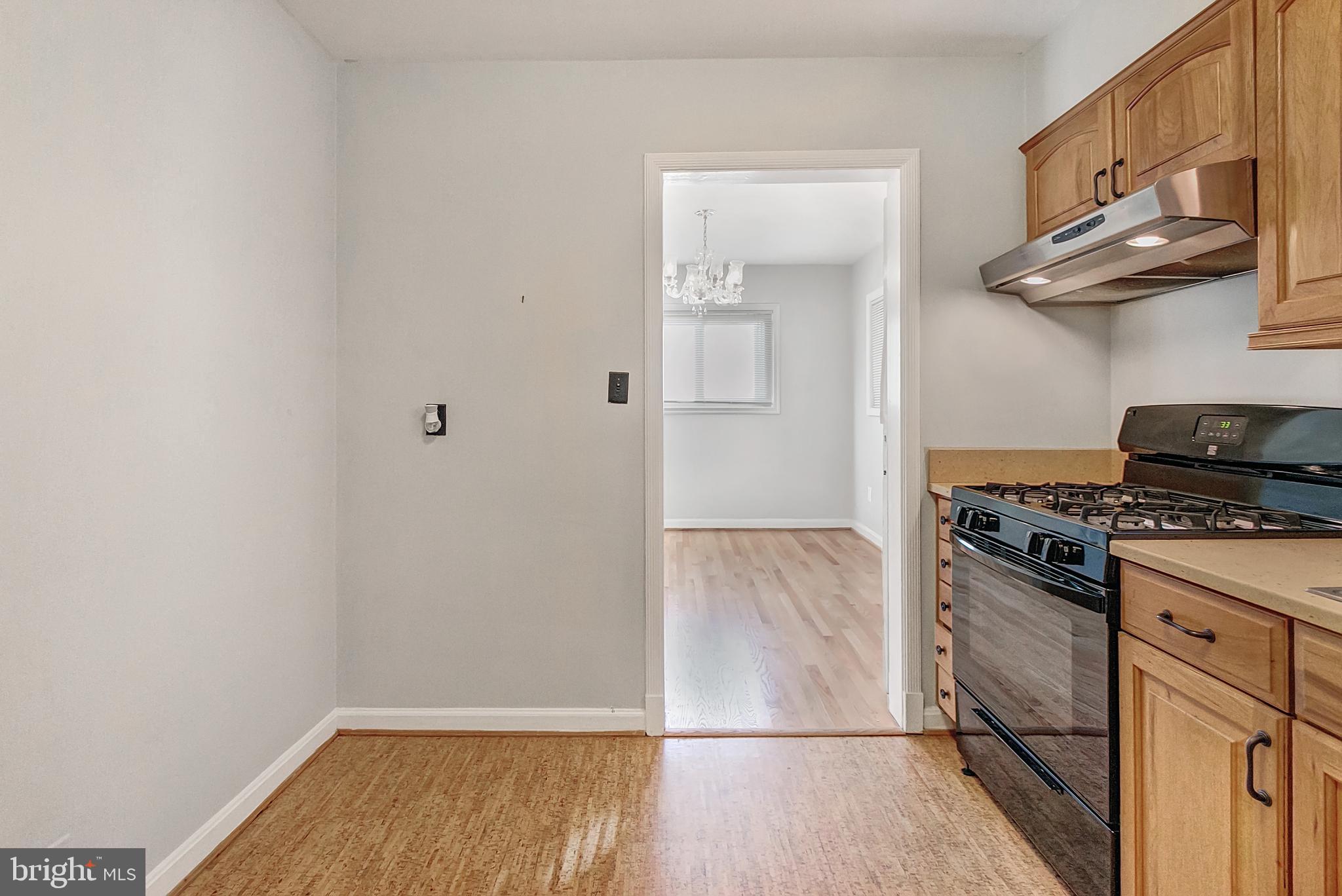 6563 WILLIAMSBURG BOULEVARD