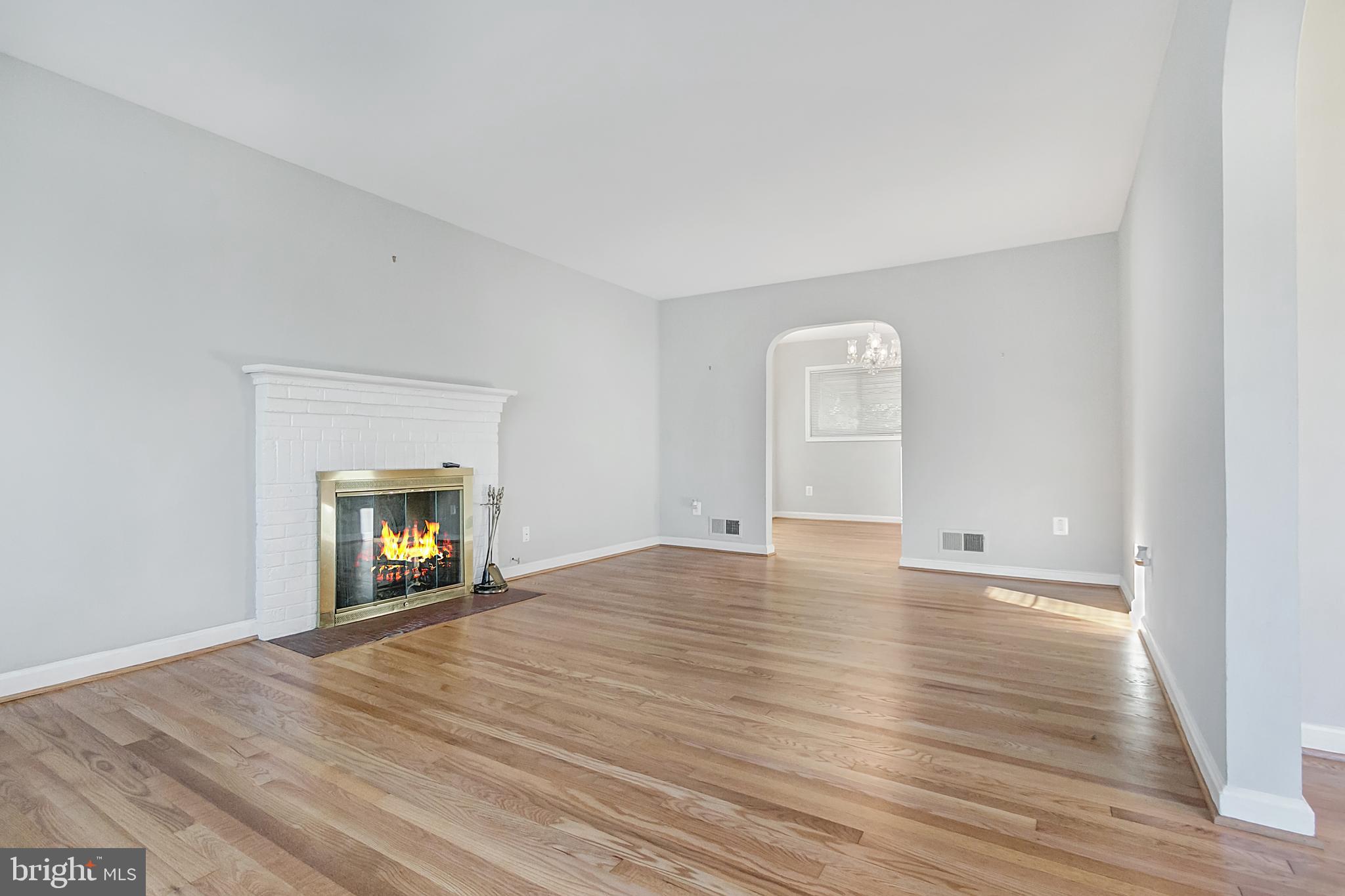 6563 WILLIAMSBURG BOULEVARD