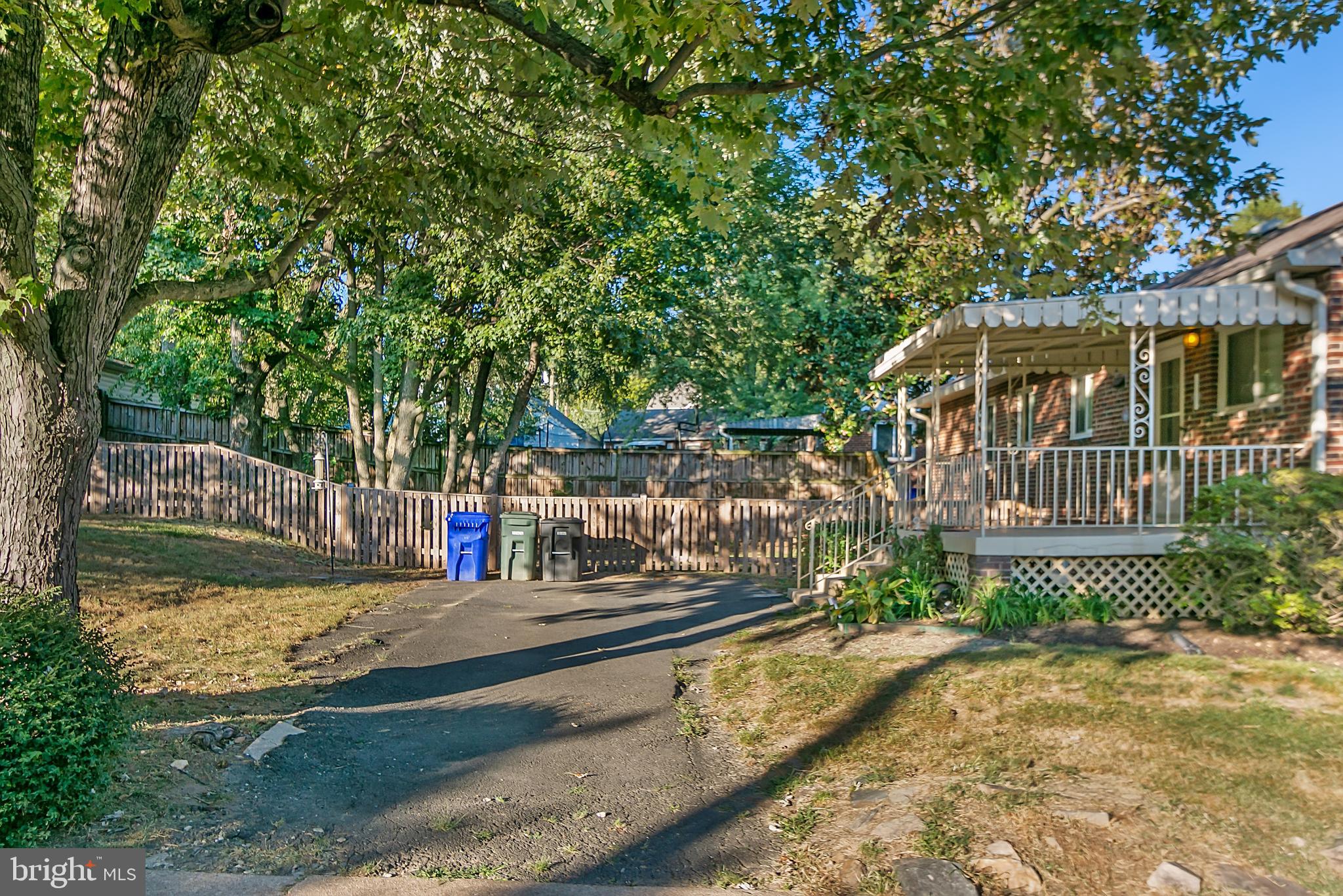 6563 WILLIAMSBURG BOULEVARD