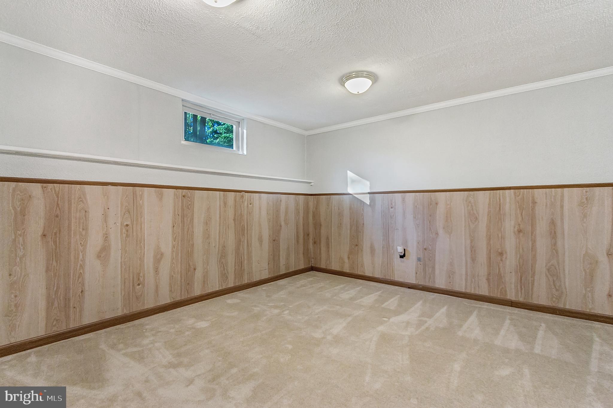 6563 WILLIAMSBURG BOULEVARD