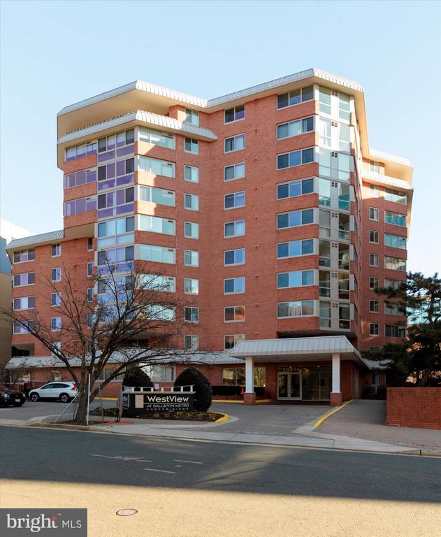 1001 N VERMONT STREET 810