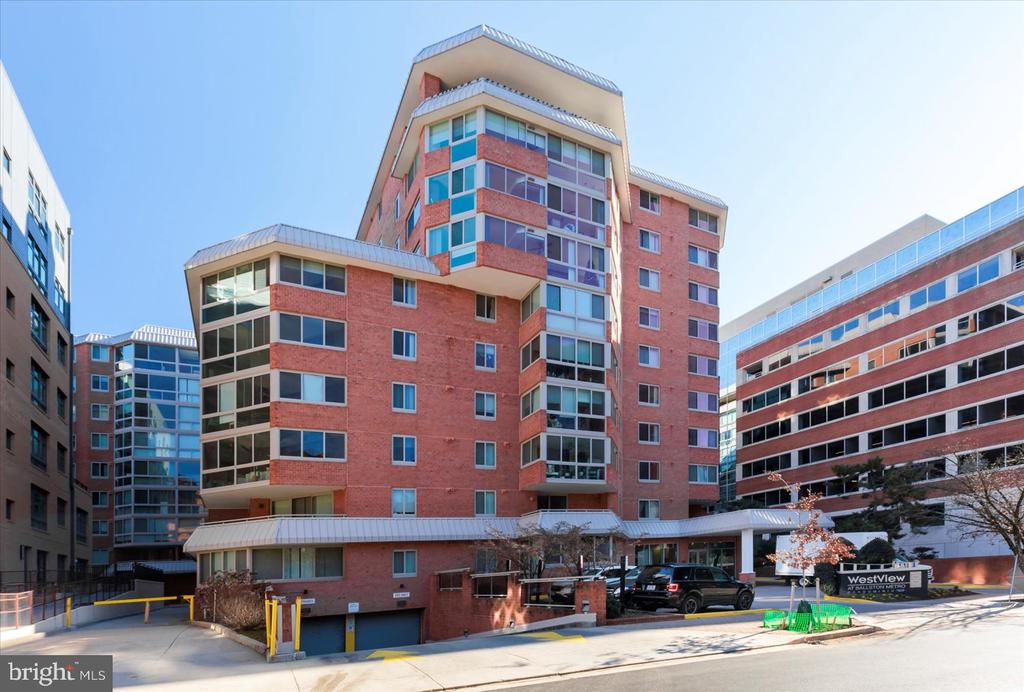 1001 N VERMONT STREET 810