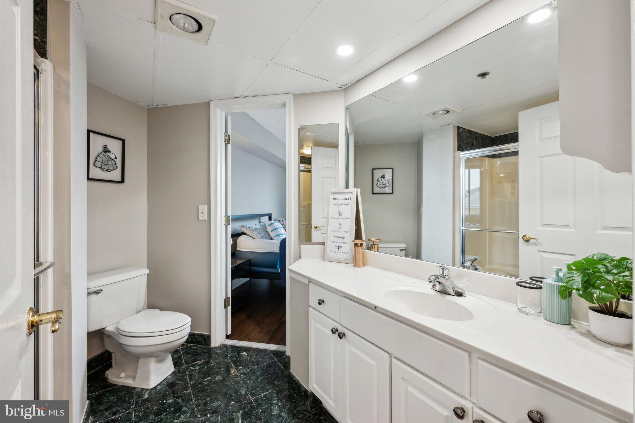 1276 N WAYNE STREET 320