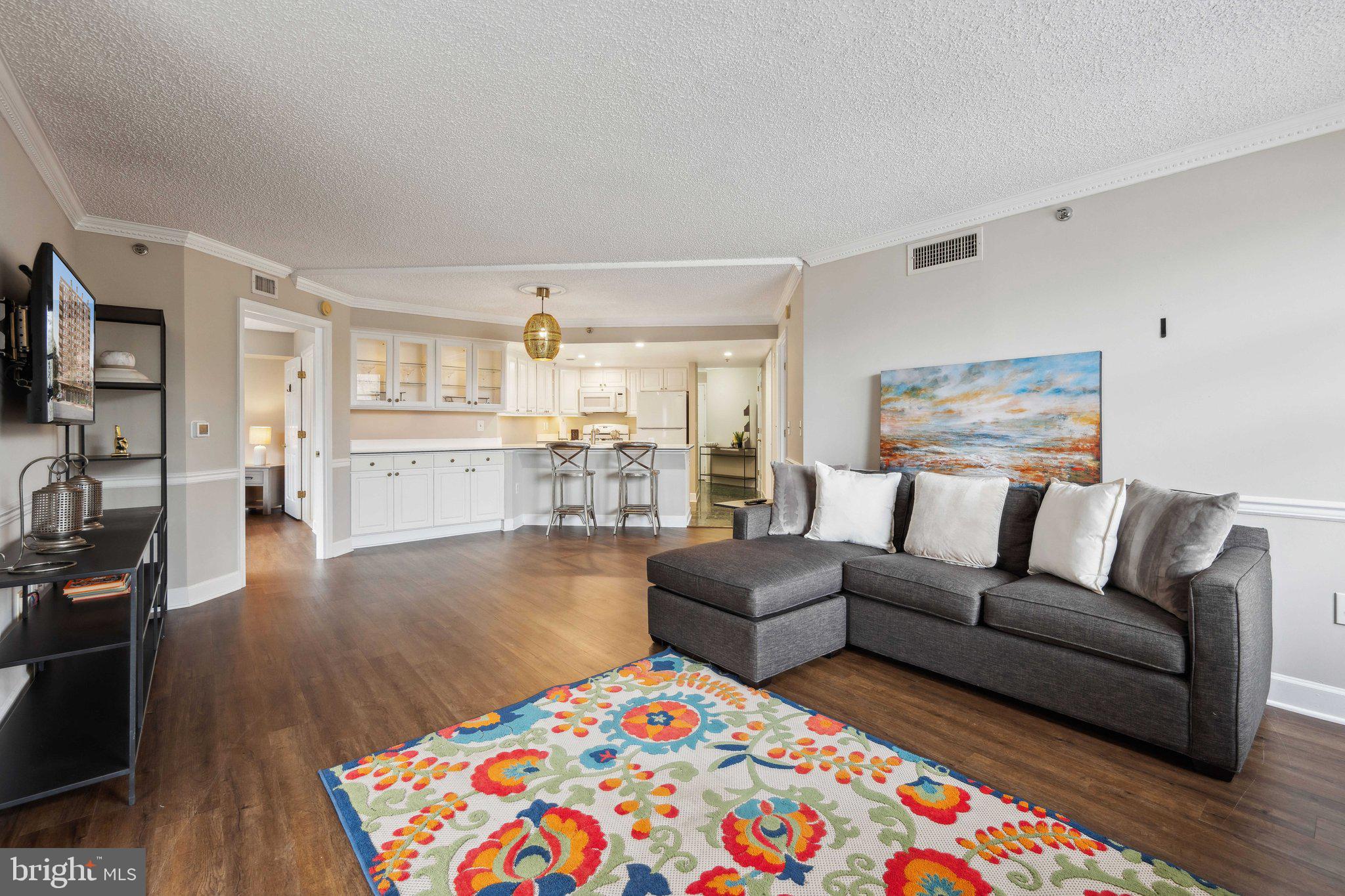 1276 N WAYNE STREET 320